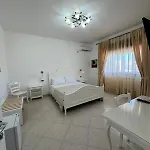 White Salento 3*