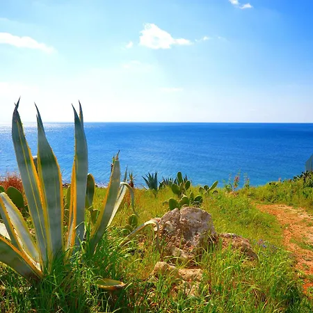 Oda ve Kahvaltı White Salento Morciano di Leuca