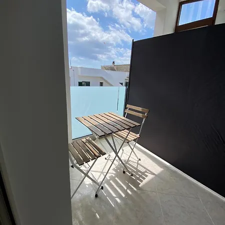 White Salento Bed & Breakfast 3*