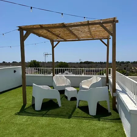 White Salento Bed & Breakfast 3*