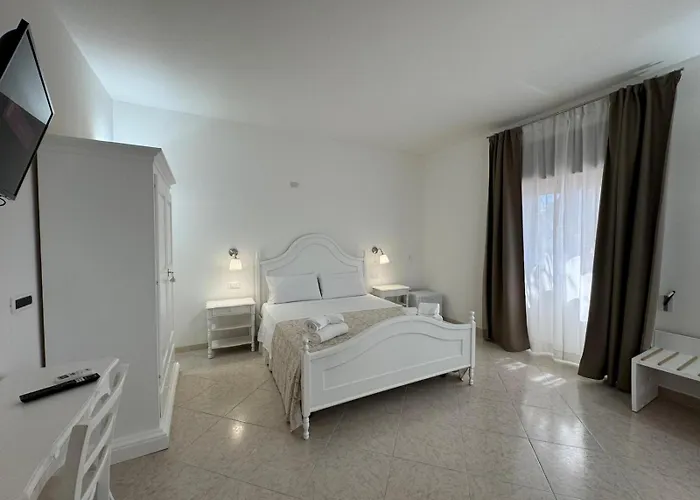 White Salento 3*