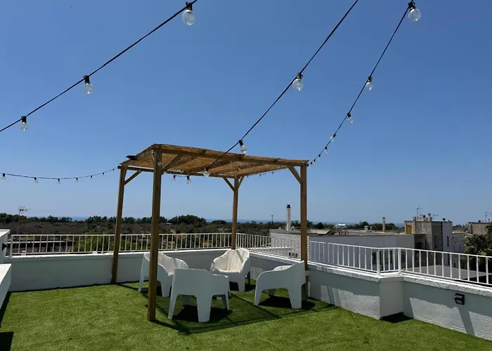 Alojamento de Acomodação e Pequeno-almoço White Salento 3*