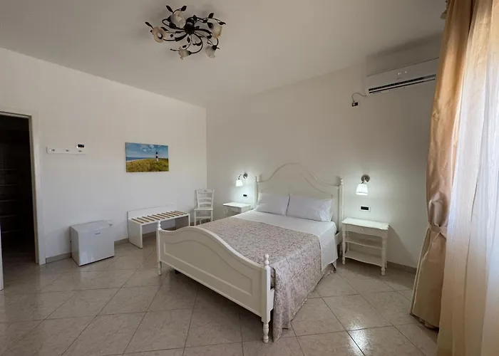 White Salento Alojamento de Acomodação e Pequeno-almoço 3*